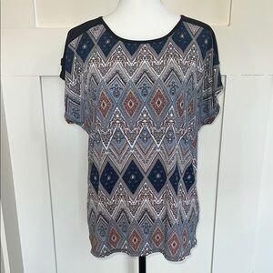 Geometric Patterned Women's Top